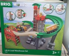 ウェアハウスレールセット|BRIO(ブリオ)