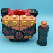 DXクローズマグマナックル|BANDAI
