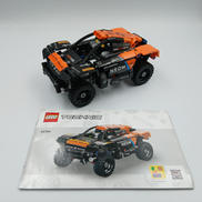 NEOM MCLAREN EXTREME E レースカー|LEGO