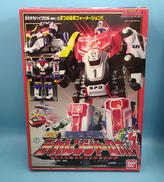 特捜合体DXデカレンジャーロボ|BANDAI