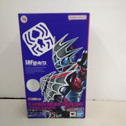 S.H.FIGUARTS スパイダーゲノム|BANDAI