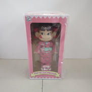 スイーツ晴れ着ペコちゃん|不二家