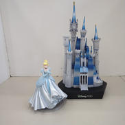 A賞　シンデレラ城 & シンデレラフィギュア|HAPPYくじ