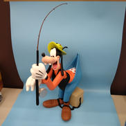 グーフィー フィッシング スタチュー|DISNEY