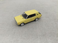 日産　スカイライン　バン