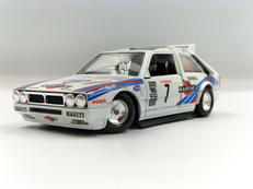 ランチアストラトス|ブラーゴ