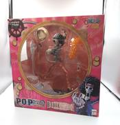 P.O.P|メガハウス