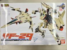 マクロス30 銀河を繋ぐ歌声|BANDAI