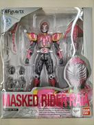 仮面ライダー龍騎|BANDAI