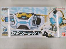 仮面ライダーアウトサイダーズ|BANDAI