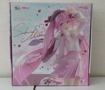 1/6 桜ミク|GOOD SMILE COMPANY