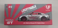 LB★WORKS GT-R R35 ステンシルバー|MINI-GT