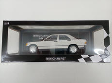 1/18 メルセデスベンツ 190E W201 1982|MINICHAMPS