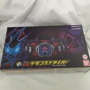 仮面ライダーリバイス|BANDAI