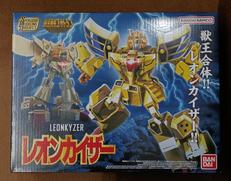 【未開封】レオンカイザー|BANDAI