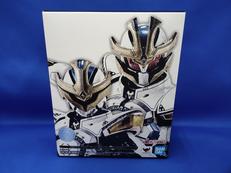 仮面ライダーイクサセーブモード/バーストモード真骨頂|BANDAI