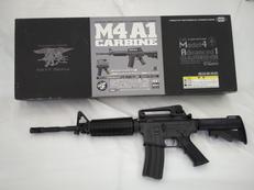 M4A1 カービン 電動ガン|マルイ