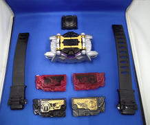 DXザイアサウザンドライバー ザイアゼツメライズキーセット|バンダイ