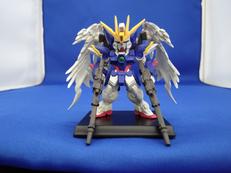 ウイングガンダムゼロ(EW) ガンダムコンバージ|バンダイ