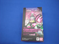 エグゼイド アクションゲーマーレベル2 フィギュアーツ|バンダイ
