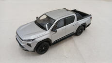 新型ハイラックス|TOYOTA