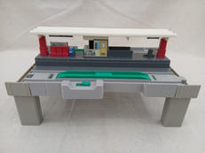 高架ステーション駅橋脚通付き|TOMY