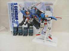 Sガンダム+ブースターユニット|BANDAI