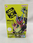 仮面ライダーリバイス|BANDAI