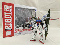 パーフェクトストライクガンダム|BANDAI