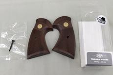 アメリカンウォールナットチェッカーグリップ|タナカワークス