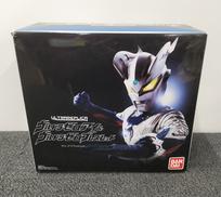ウルトラマンゼロ|BANDAI