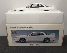 1/18スケール車|AUTOART