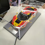 1/18スケール車|LOOKSMART