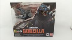 S.H.MONSTERARTS|BANDAI