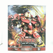 DLXコレクタブルフィギュア|THREE ZERO