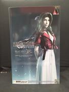 プレイアーツ改　ファイナルファンタジー|SQUARE ENIX