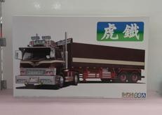 1/32 ザ★デコトラ|アオシマ