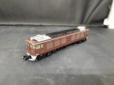 JR EF64-0形 電気機関車(37号機・茶色)