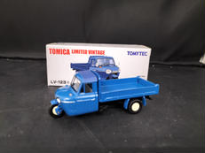 マツダ　T2000　ダンプカー