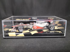 1/43 ボーダフォン マクラーレン メルセデス MP4-2|MINICHAMPS