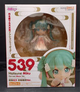 初音ミク 中秋明月VER.|グッドスマイルカンパニー