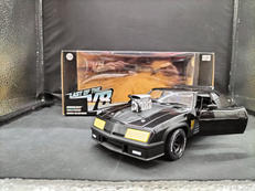 LAST OF THE V8 INTERCEPTORS|GREEN LIGHT