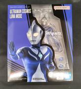 ウルトラマンコスモス　ルナモード|BANDAI