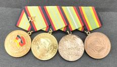 国家人民軍メダル4つセット|不明