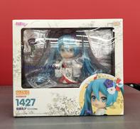 初音ミク 冬木小袖VER.|グッドスマイルカンパニー