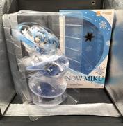 初音ミク　雪ミク|グッドスマイルカンパニー