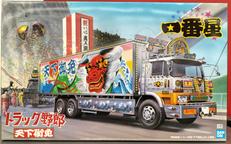 1/32トラック野郎|アオシマ