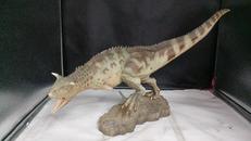 カルノタウルス|サイドショウ