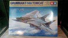 グラマン F-14A トムキャット|TAMIYA