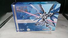 フリーダムガンダム　METAL ROBOT魂|バンダイ